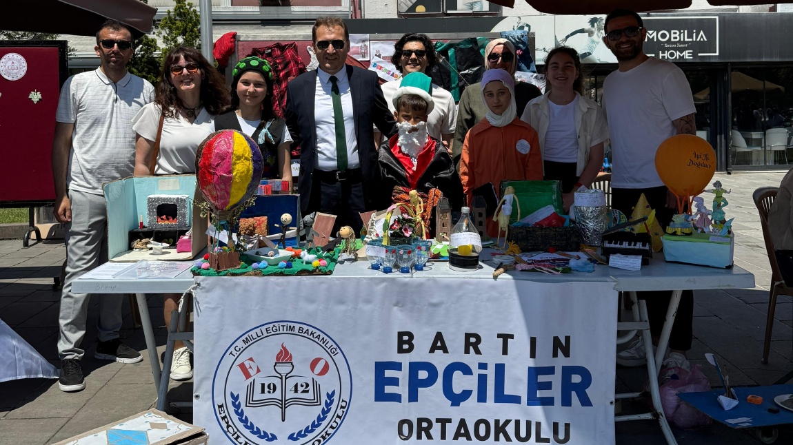 Dünya Çevre Günü Yürüyüşü'ne Katıldık.